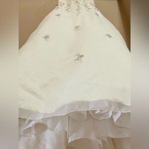 NWT Angelique’s Sz-8 (PreVintage-07) Bridal Wedding Gown-Mint Condition-MSRP$650